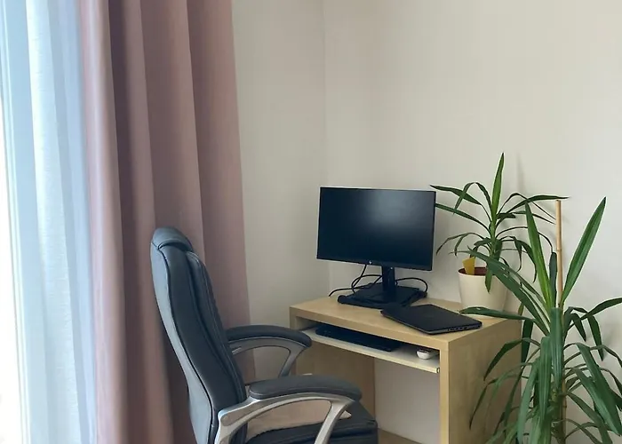 Cozy Close To The Centre